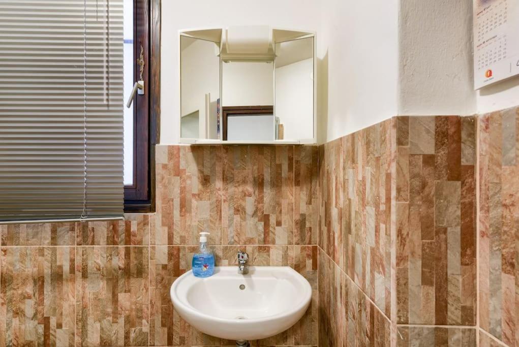 Ferienwohnung Apartman Legacy Zadar Exterior foto